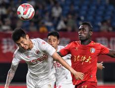 世俱杯改制-中国羽毛球队轻取泰国羽毛球队，辛杜完成帽子戏法的简单介绍