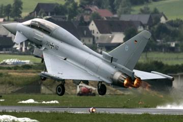 世俱杯奖金-双肩撑起一座城，克瓦拉茨赫利亚的季后赛奇迹