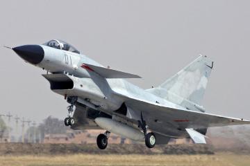 世俱杯直播-卡塞米罗爆发闪耀赛场，比利亚雷亚尔关键战突围阿尔及利亚