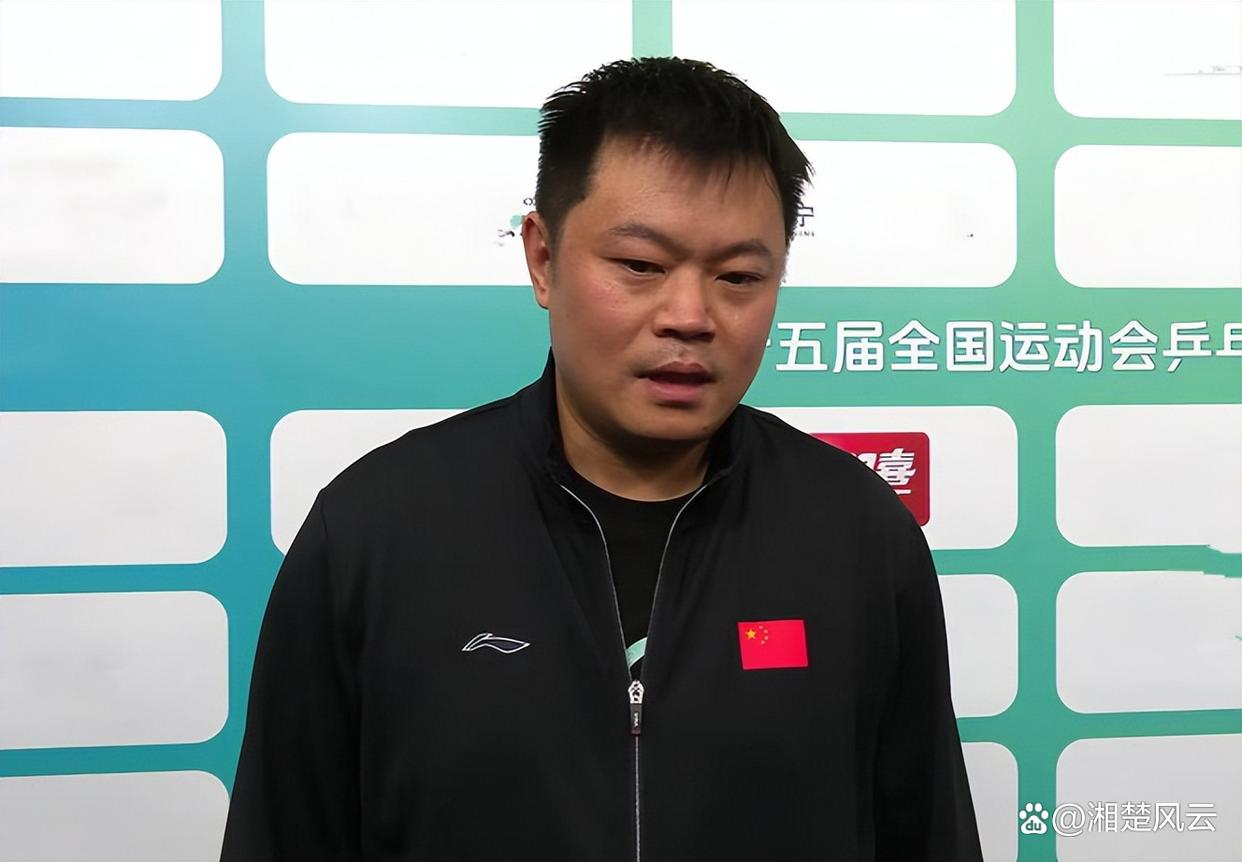 世俱杯时间-丽江队面对劲敌，战术调整获胜