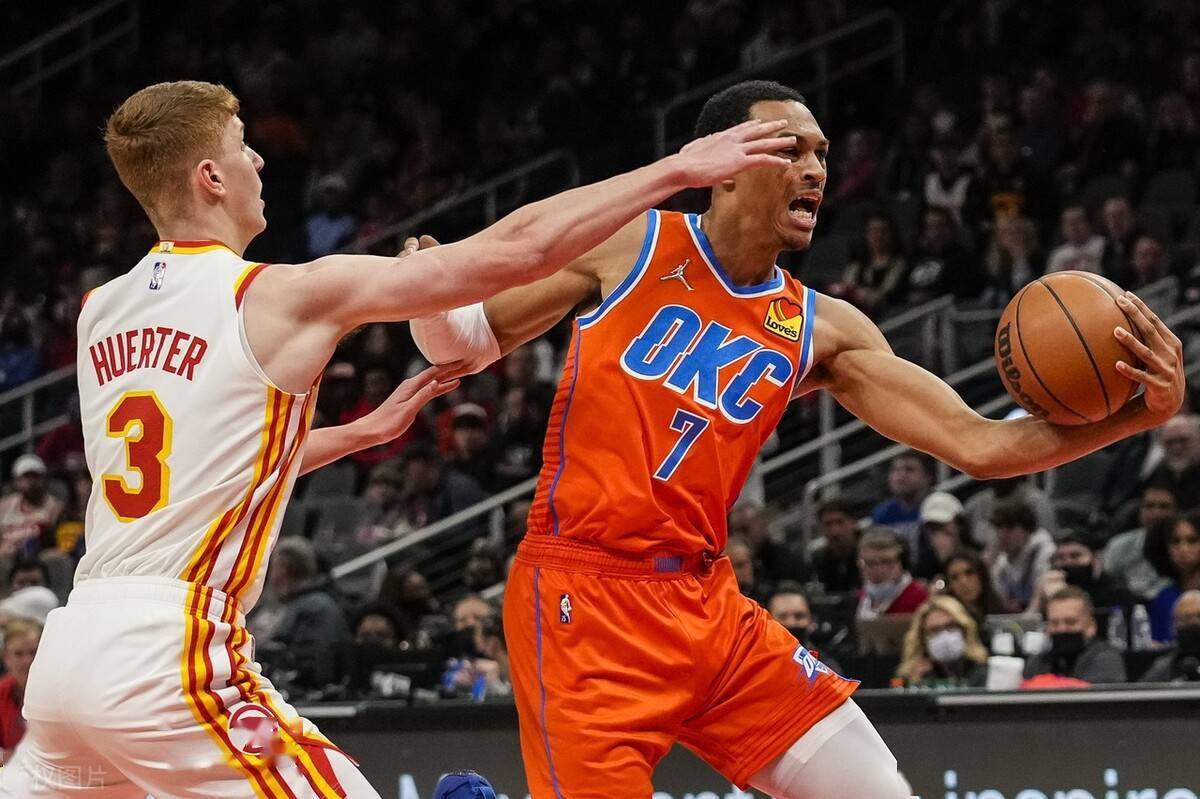 世俱杯时间-老鹰大胜黄蜂,特雷杨贡献30+13数据的简单介绍
