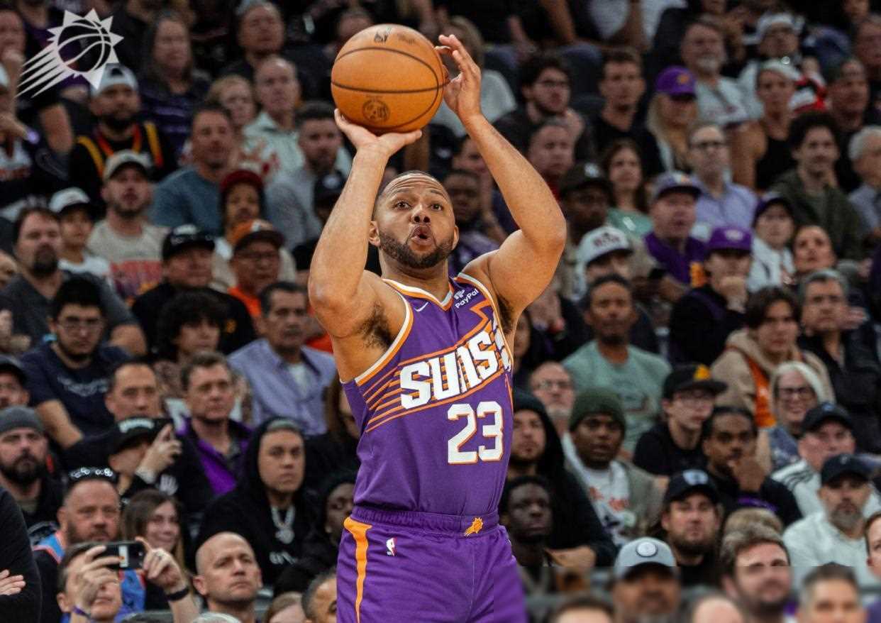 世俱杯参赛资格-快船大胜太阳，取得四连胜