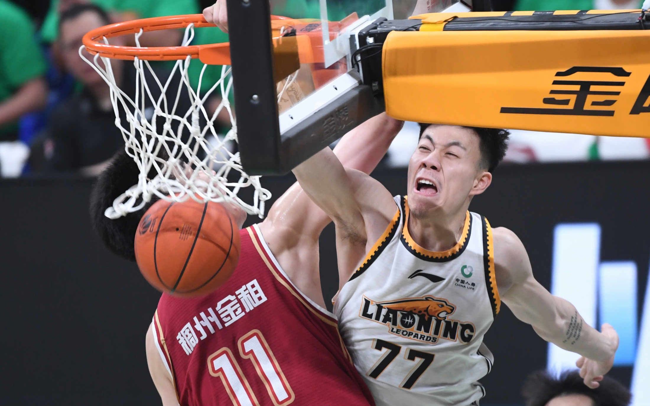 世俱杯直播-猛龙险胜雷霆，赵继伟统治全场